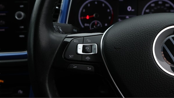 Used Volkswagen T-Roc 2021 for sale - 75532297: Photo 25