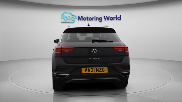 Used Volkswagen T-Roc 2021 for sale - 75532297: Photo 7