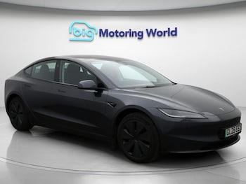 Tesla - Model 3