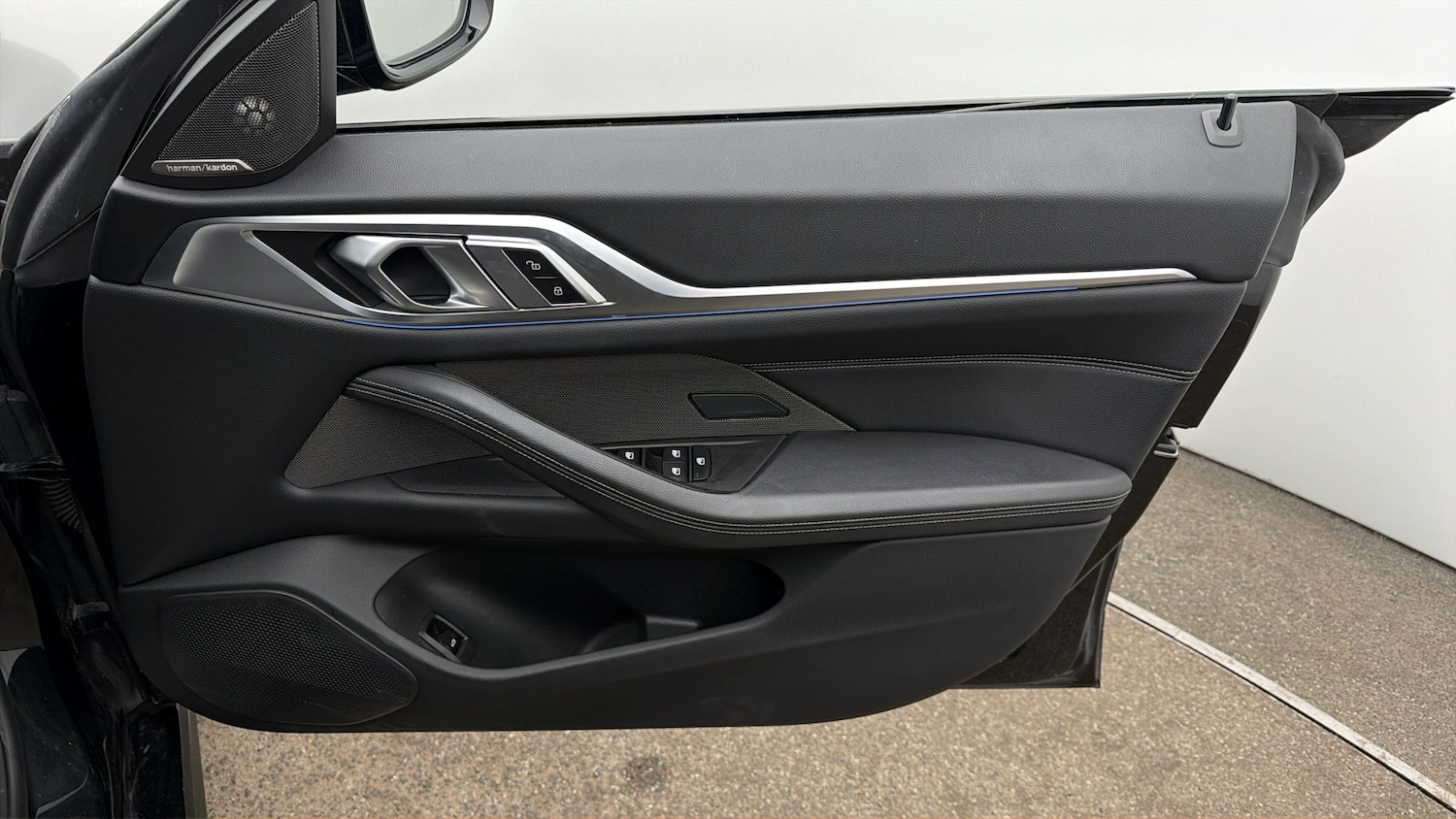 Used BMW i4 2023 for sale - 78083886: Photo 14