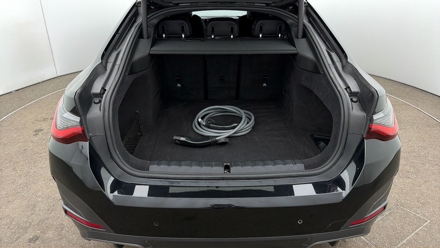 Used BMW i4 2023 for sale - 78083886: Photo 16