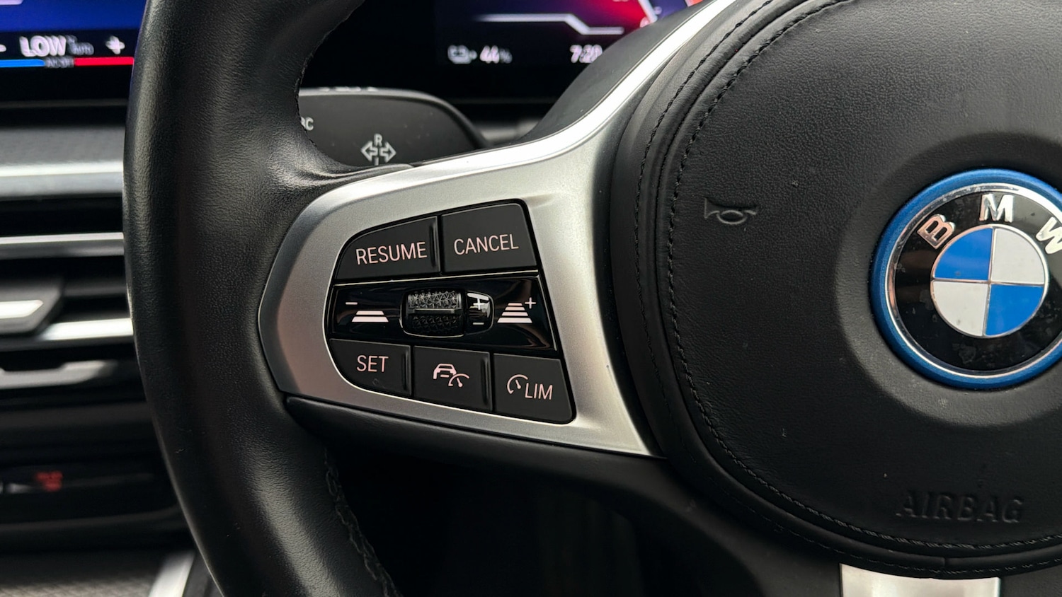 Used BMW i4 2023 for sale - 78083886: Photo 22