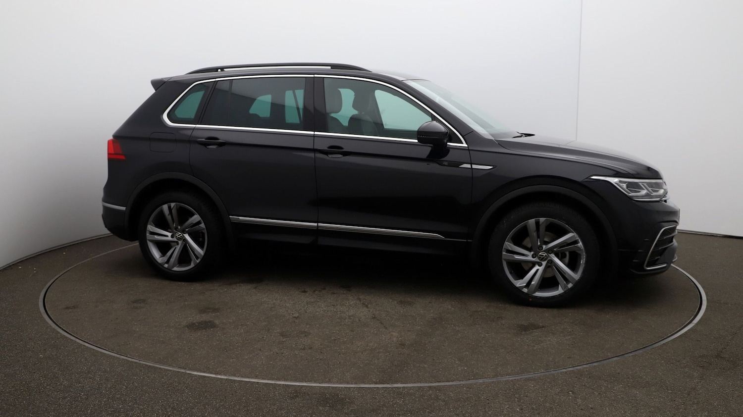 Used Volkswagen Tiguan for sale - 76811228: Photo 41