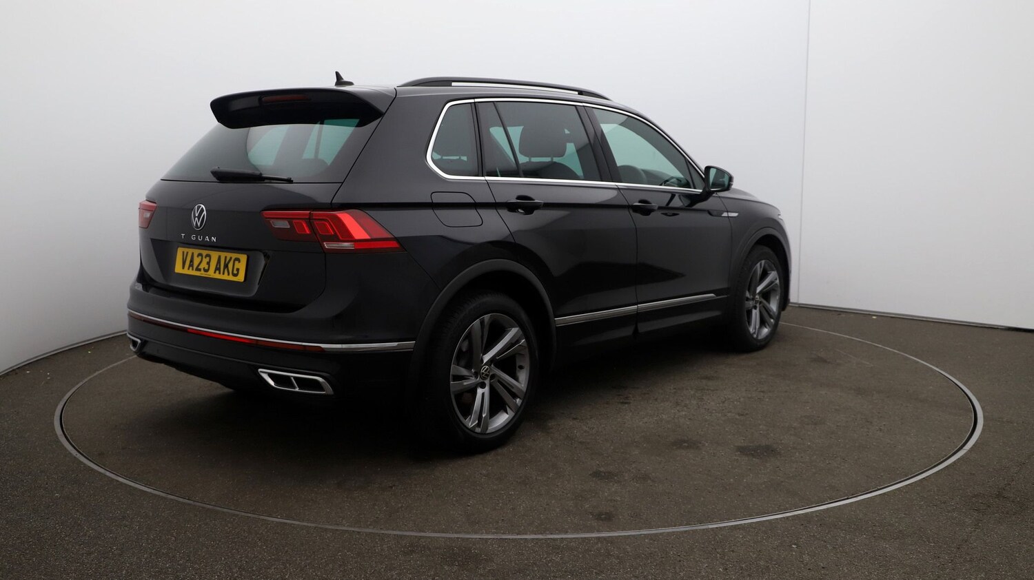 Used Volkswagen Tiguan for sale - 76811228: Photo 47