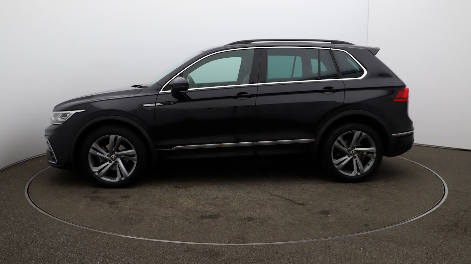 Used Volkswagen Tiguan for sale - 76811228: Photo 58