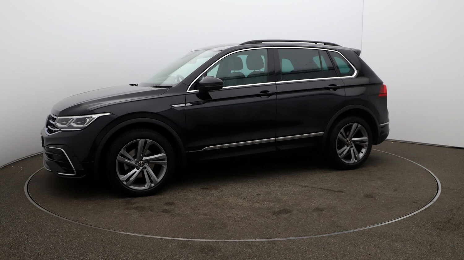 Used Volkswagen Tiguan for sale - 76811228: Photo 60