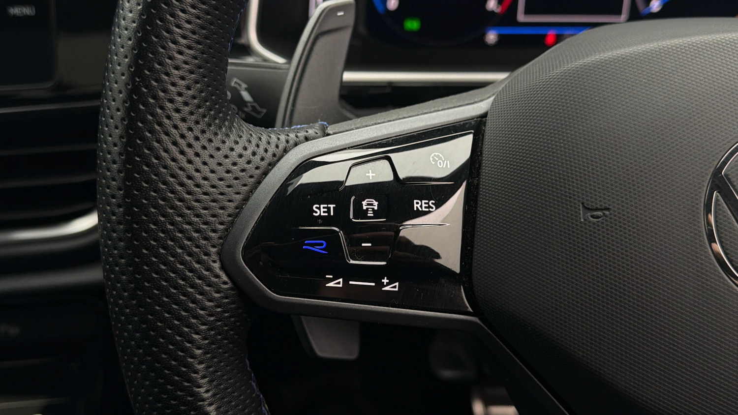 Used Volkswagen T-Roc 2022 for sale - 78163076: Photo 22