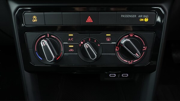 Used Volkswagen T-Cross 2021 for sale - 75508319: Photo 13