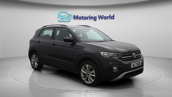 Used Volkswagen T-Cross 2021 for sale - 75508319: Photo 2