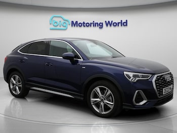 Audi - Q3