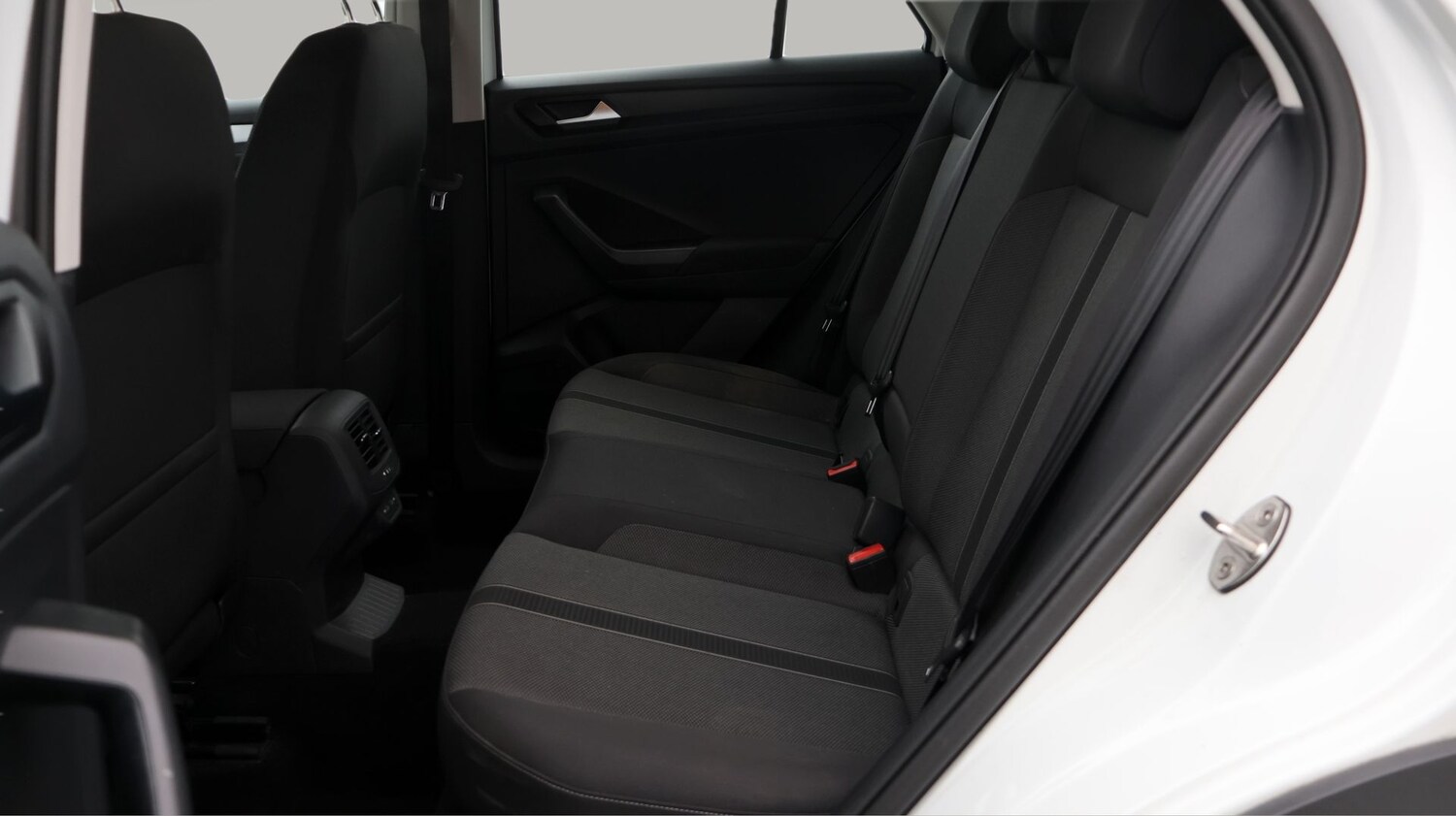 Used Volkswagen T-Roc for sale - 77749705: Photo 16