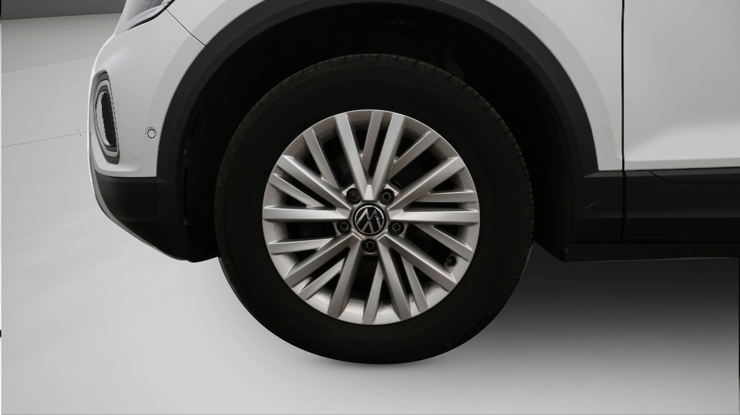 Used Volkswagen T-Roc for sale - 77749705: Photo 18