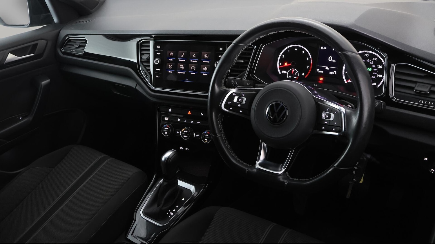 Used Volkswagen T-Roc 2021 for sale - 76423186: Photo 10