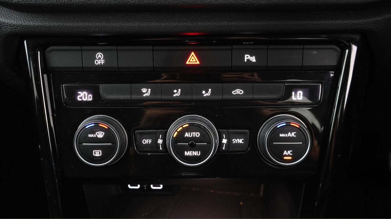 Used Volkswagen T-Roc 2021 for sale - 76423186: Photo 12