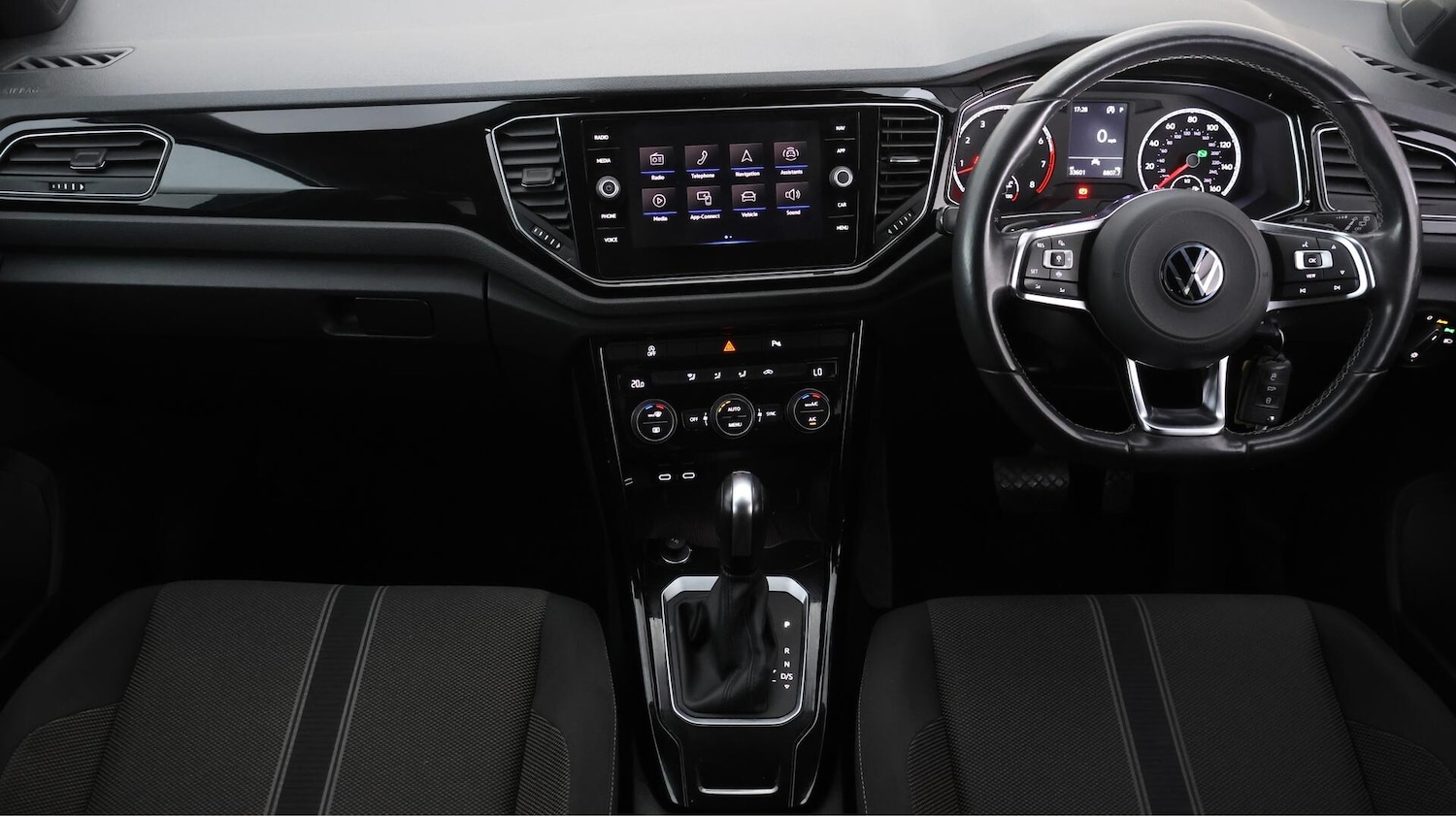 Used Volkswagen T-Roc 2021 for sale - 76423186: Photo 13