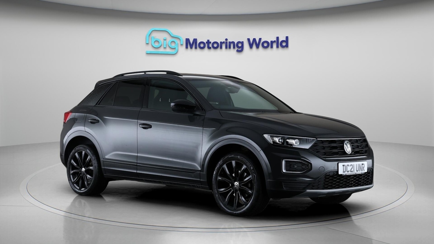 Used Volkswagen T-Roc 2021 for sale - 76423186: Photo 2