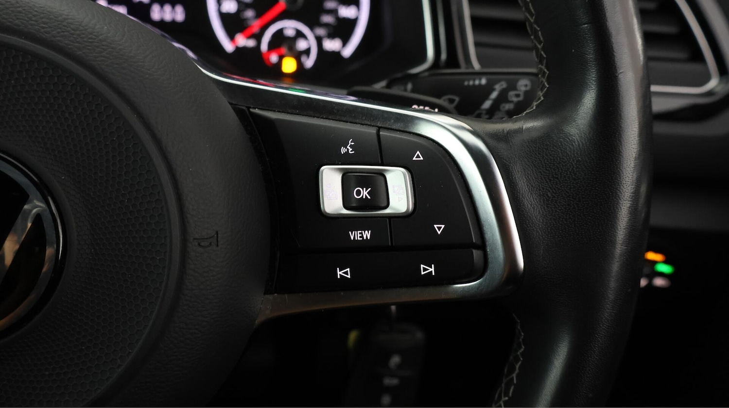 Used Volkswagen T-Roc 2021 for sale - 76423186: Photo 23