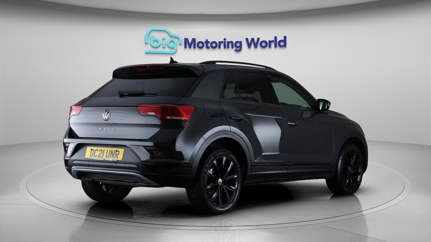 Used Volkswagen T-Roc 2021 for sale - 76423186: Photo 8