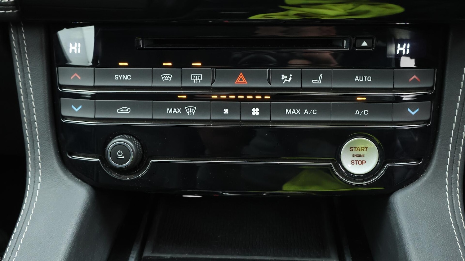 Used Jaguar F-Pace 2020 for sale - 76432673: Photo 13