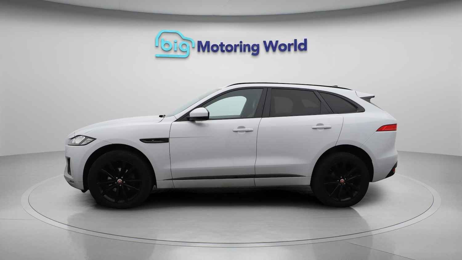 Used Jaguar F-Pace 2020 for sale - 76432673: Photo 5