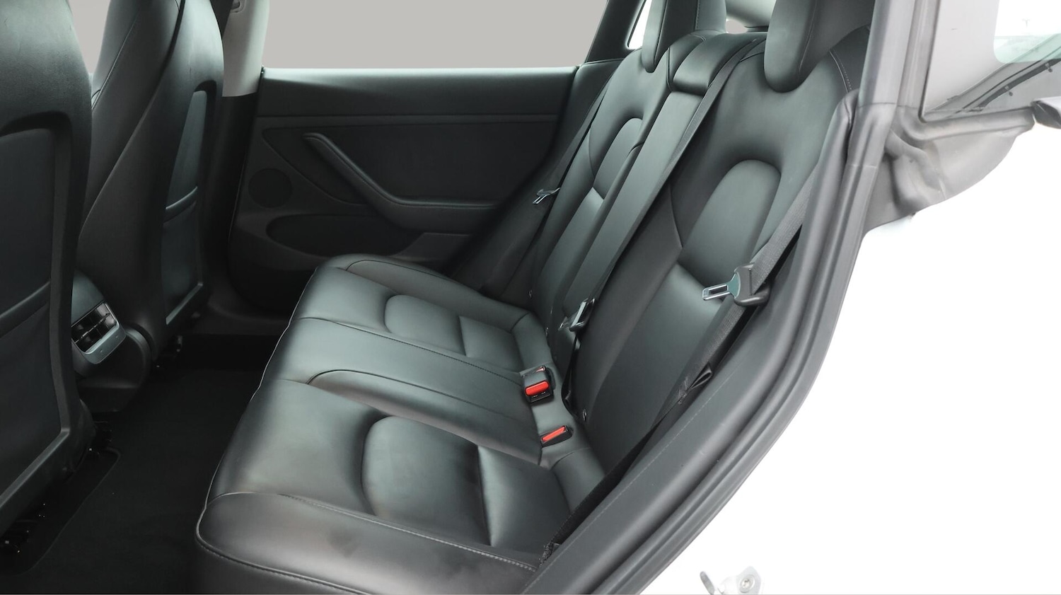 Used Tesla Model 3 2021 for sale - 76174726: Photo 17