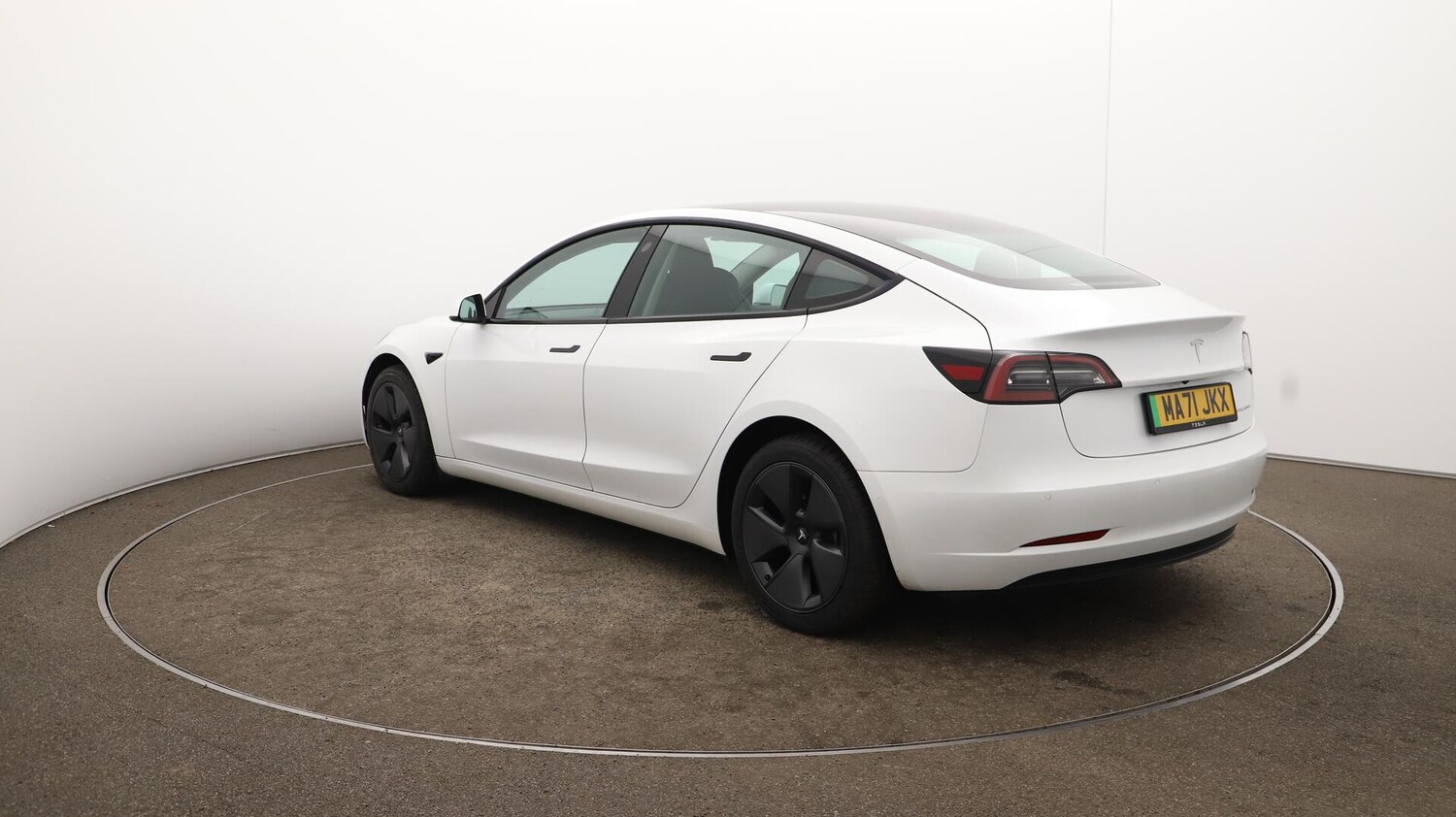 Used Tesla Model 3 2021 for sale - 76174726: Photo 64
