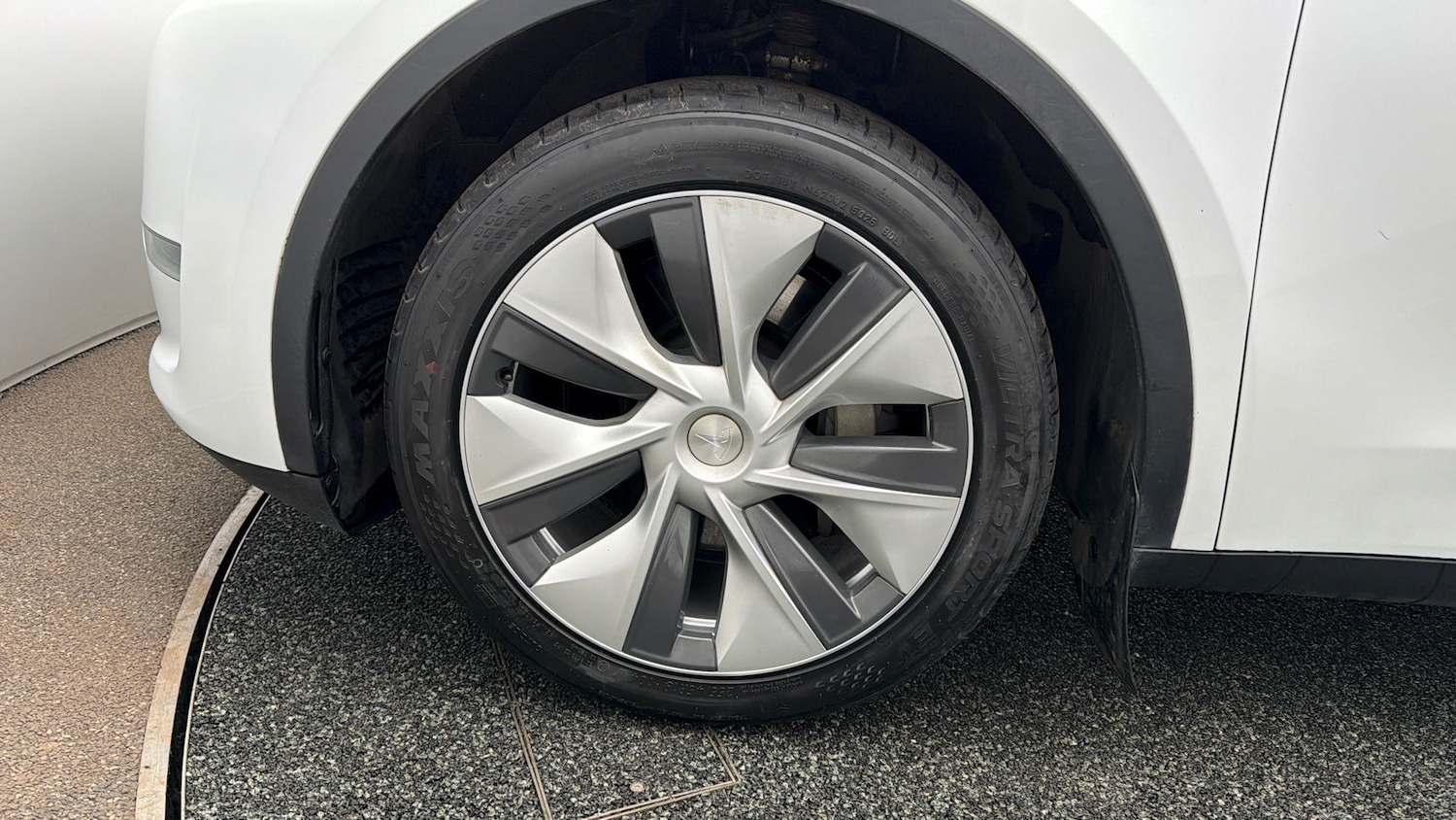 Used Tesla Model Y 2023 for sale - 78176306: Photo 17