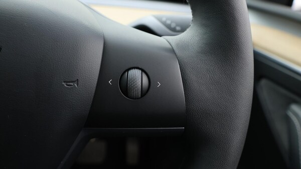 Used Tesla Model Y 2022 for sale - 76190082: Photo 24