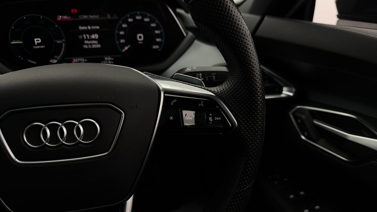 Used Audi e-tron GT 2022 for sale - 77932852: Photo 24