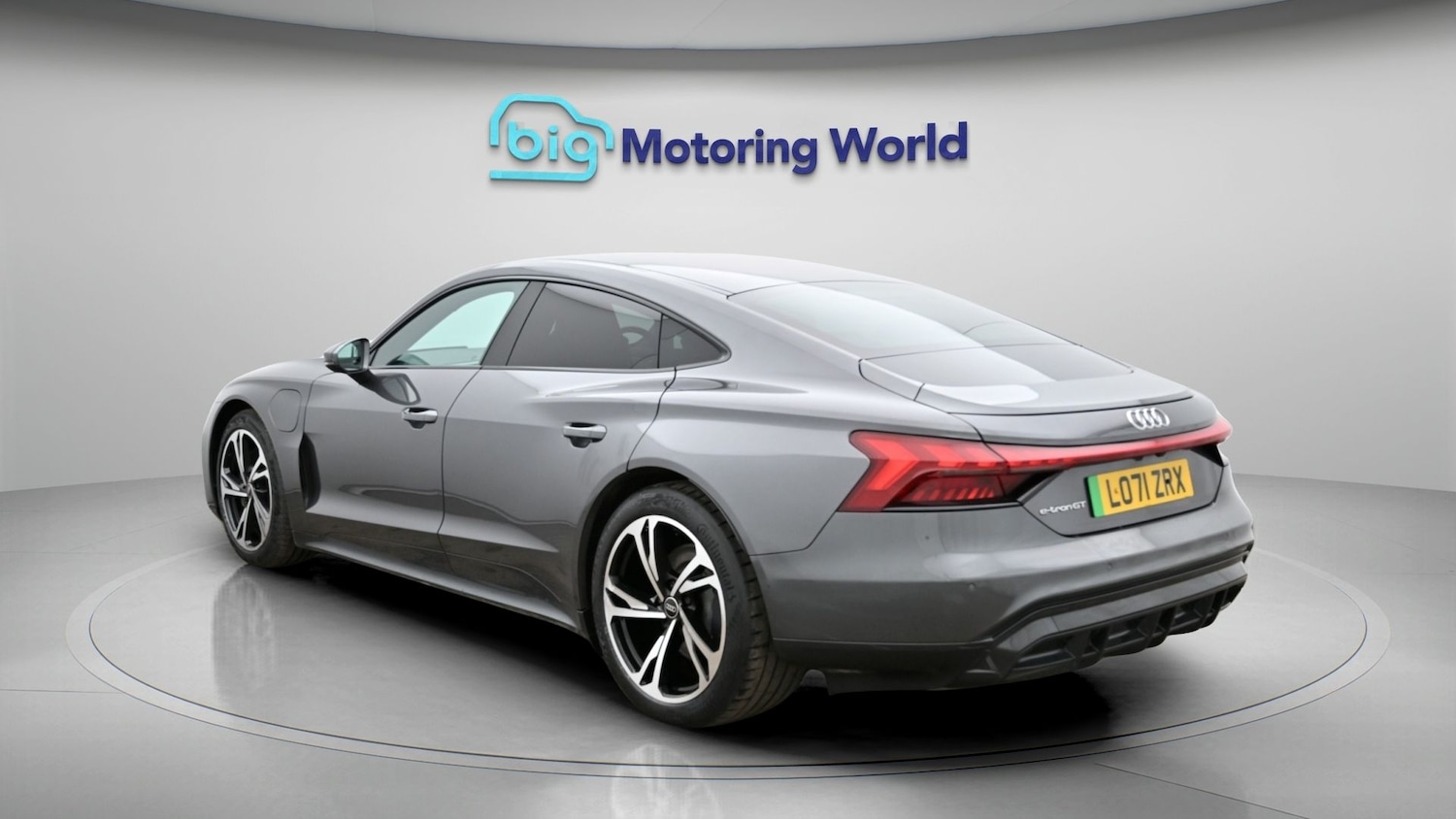 Used Audi e-tron GT 2022 for sale - 77932852: Photo 5