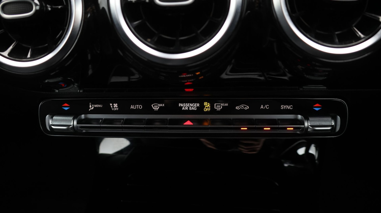 Used Mercedes-Benz CLA 2022 for sale - 77803333: Photo 12