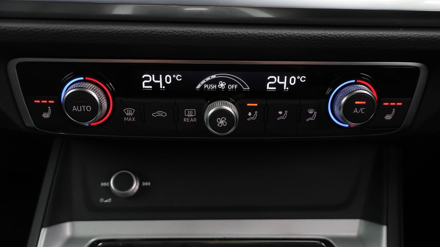 Used Audi Q3 for sale - 77182009: Photo 12