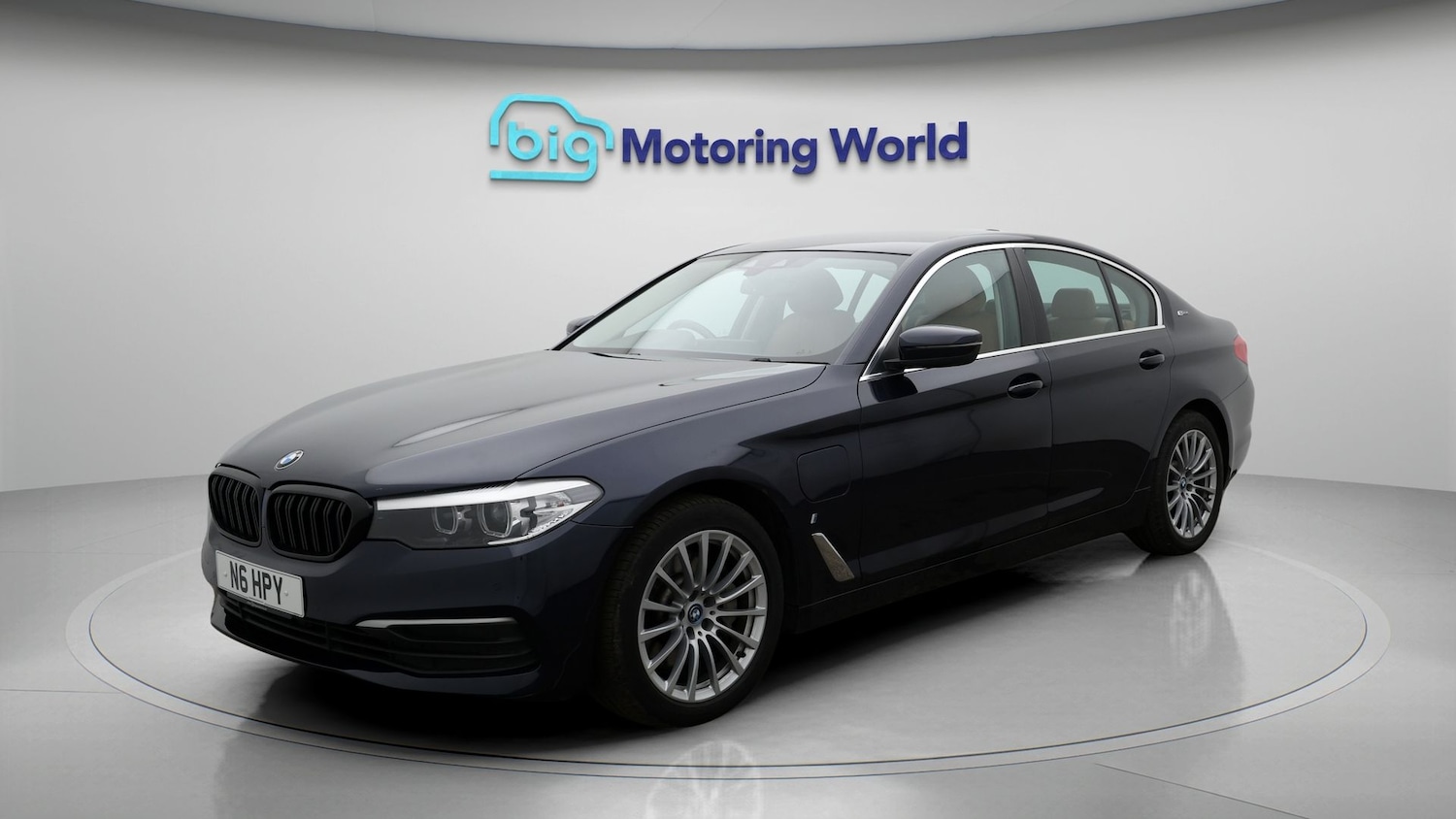 Used BMW 5 Series 2018 for sale - 77649794: Photo 3