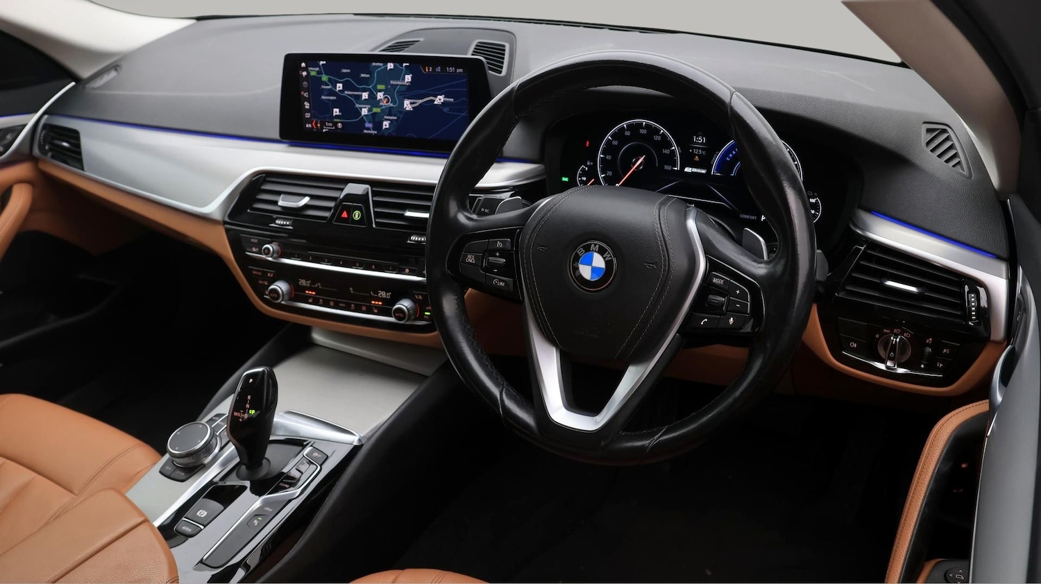 Used BMW 5 Series 2018 for sale - 77649794: Photo 9