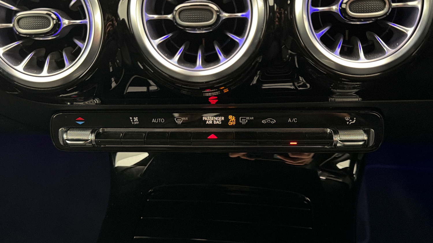 Used Mercedes-Benz A-Class 2024 for sale - 78029635: Photo 11