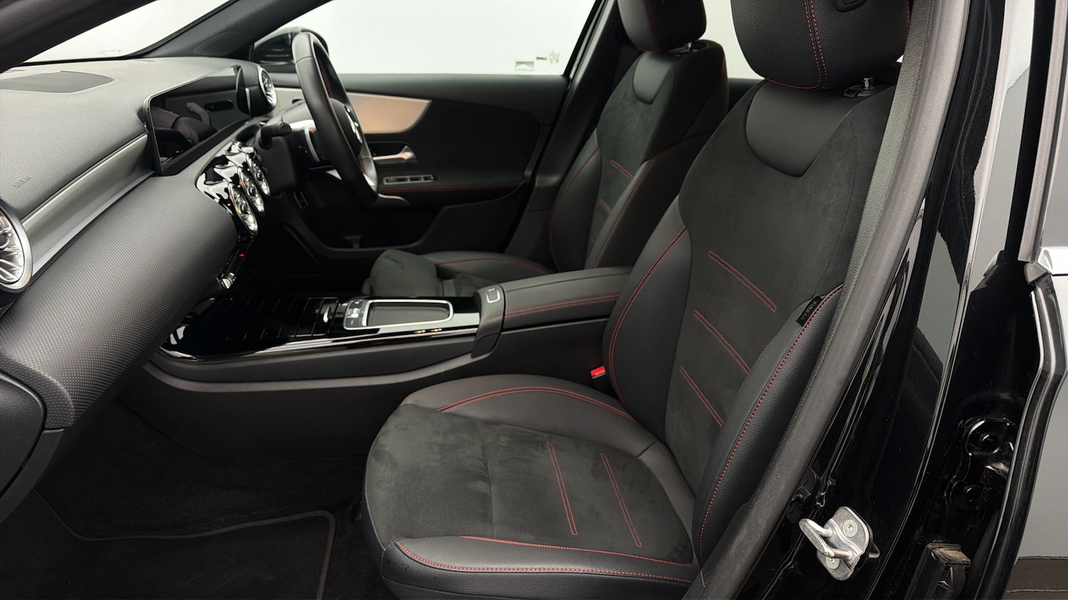 Used Mercedes-Benz A-Class 2024 for sale - 78029635: Photo 13