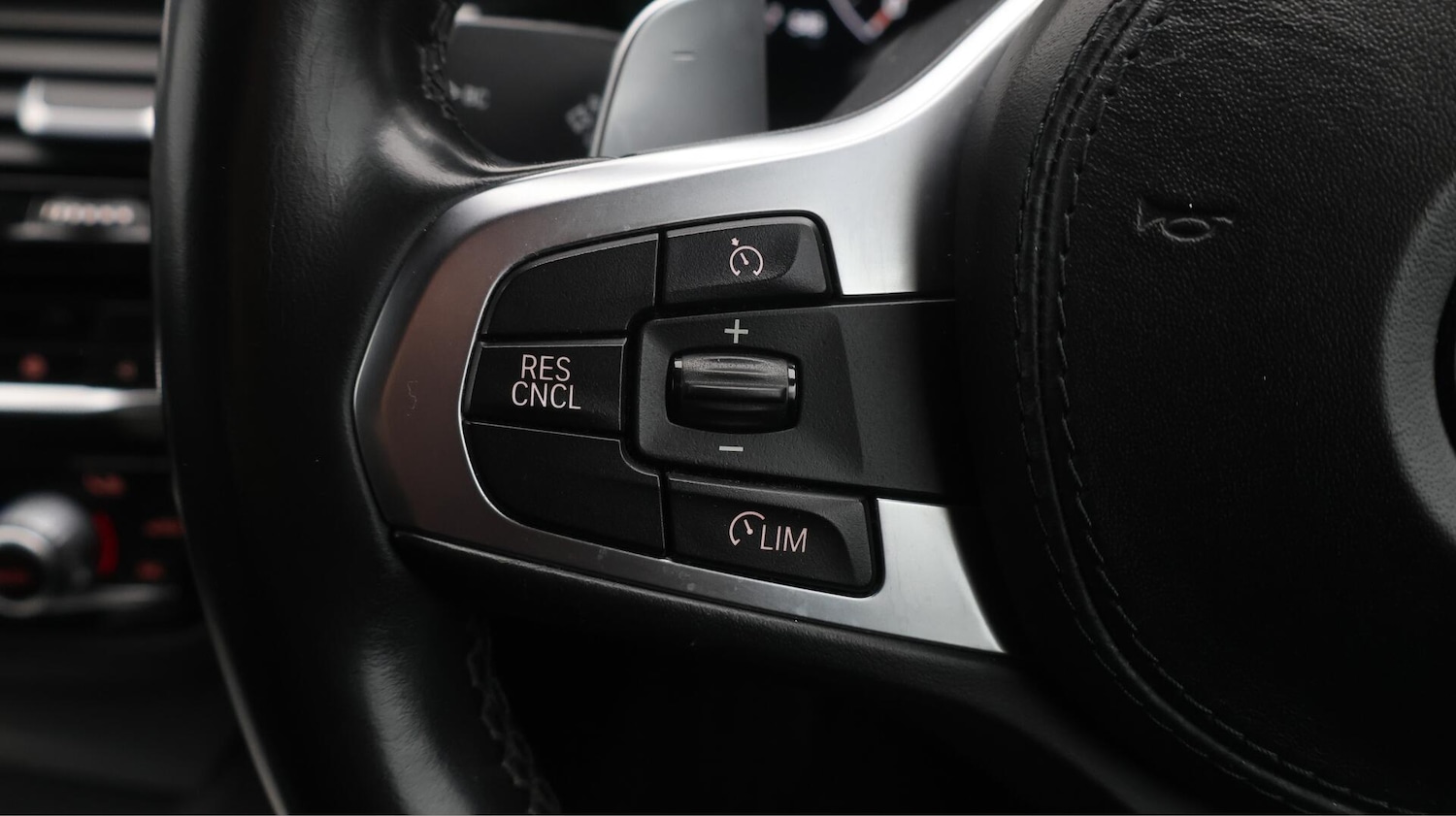 Used BMW 5 Series 2019 for sale - 76485106: Photo 24