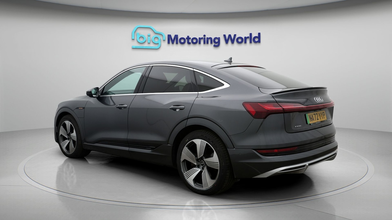 Used Audi e-tron 2023 for sale - 77516619: Photo 5