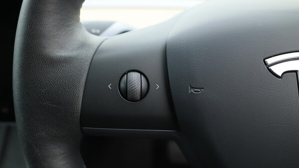 Used Tesla Model Y 2022 for sale - 76122796: Photo 24
