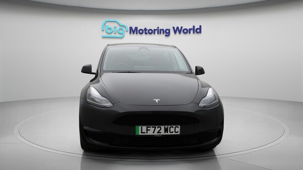 Used Tesla Model Y 2022 for sale - 76122796: Photo 2