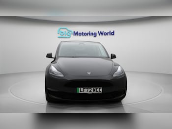 Used Tesla Model Y 2022 for sale - 76122796: Photo 2