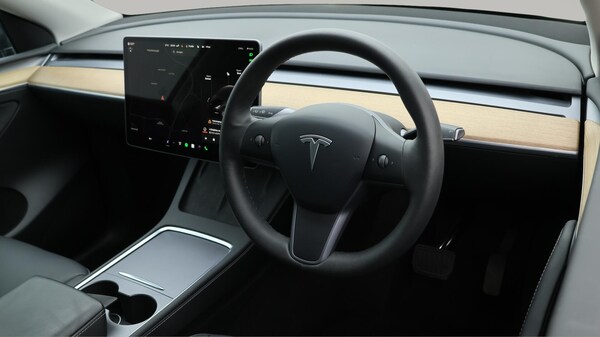 Used Tesla Model Y 2022 for sale - 76122796: Photo 9