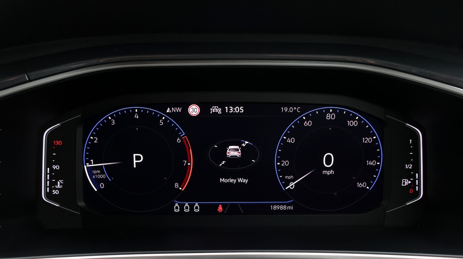 Used Volkswagen T-Roc 2023 for sale - 77687474: Photo 10