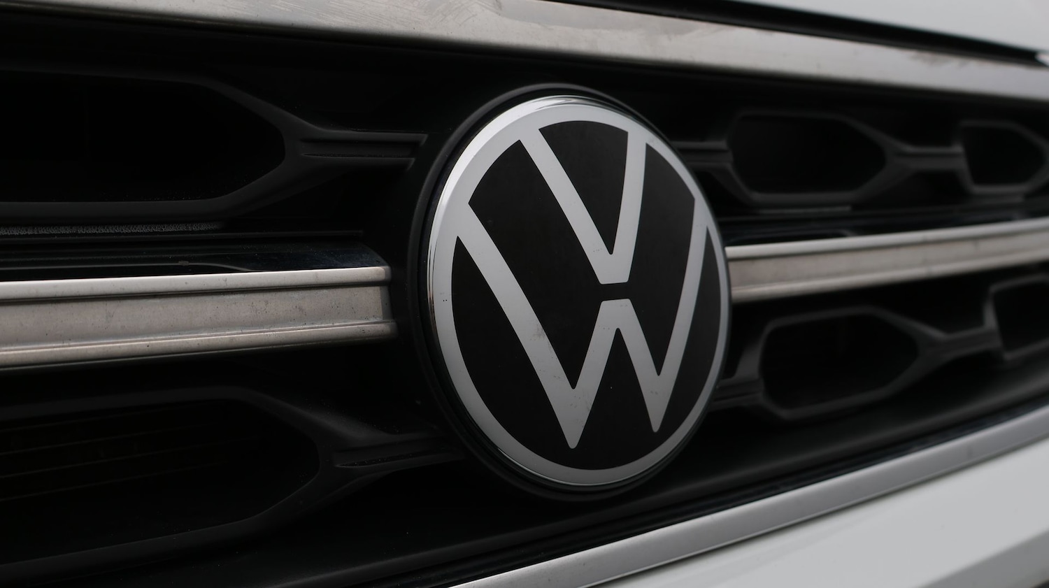 Used Volkswagen T-Roc 2023 for sale - 77687474: Photo 24