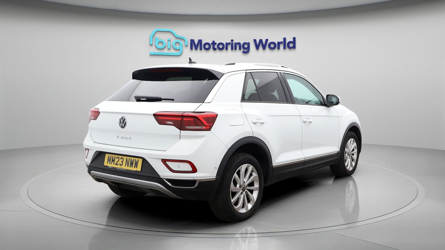 Used Volkswagen T-Roc 2023 for sale - 77687474: Photo 7