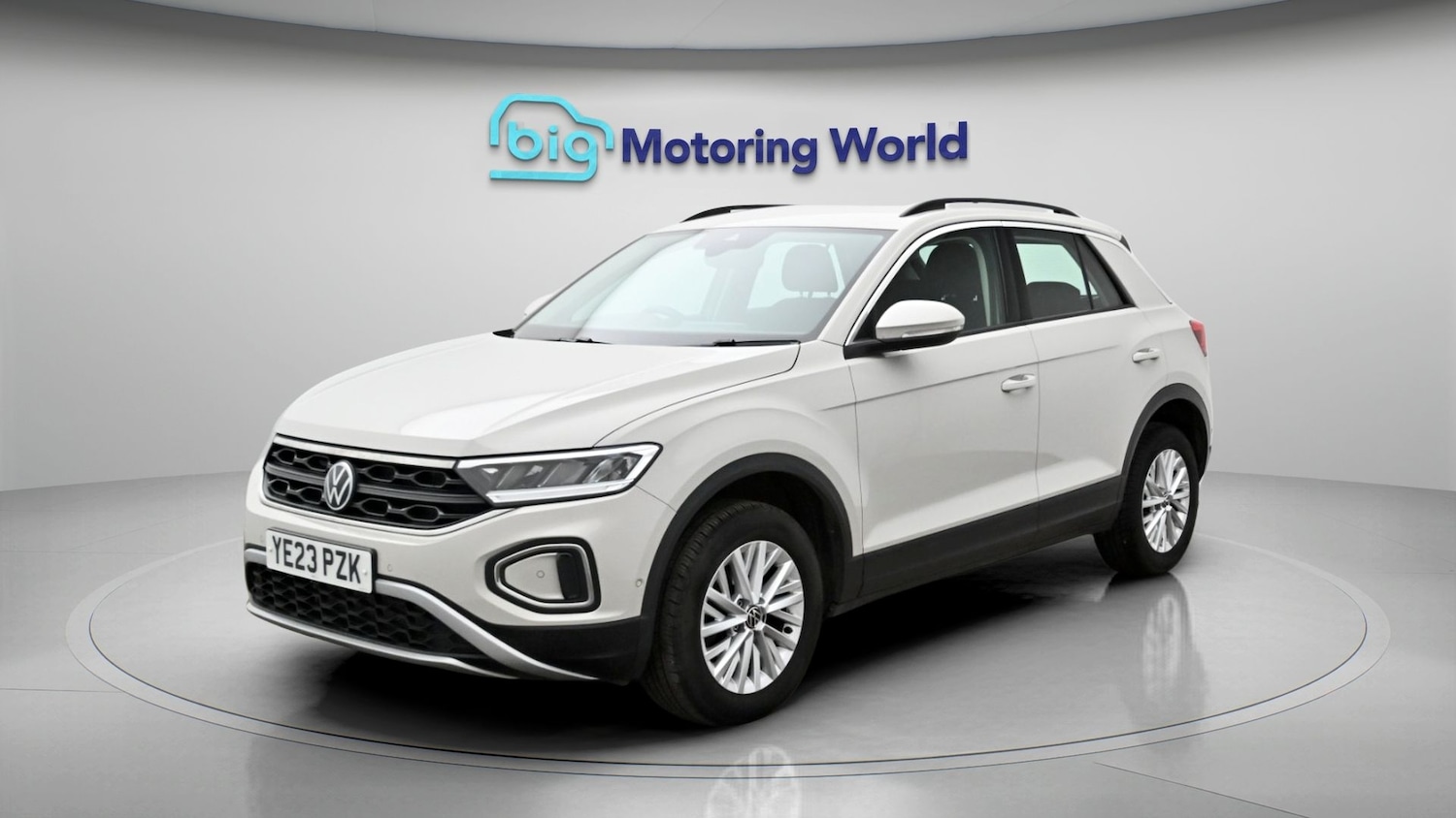 Used Volkswagen T-Roc for sale - 78092789: Photo 3
