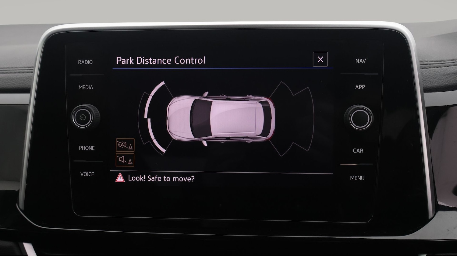 Used Volkswagen T-Roc 2022 for sale - 77618500: Photo 24