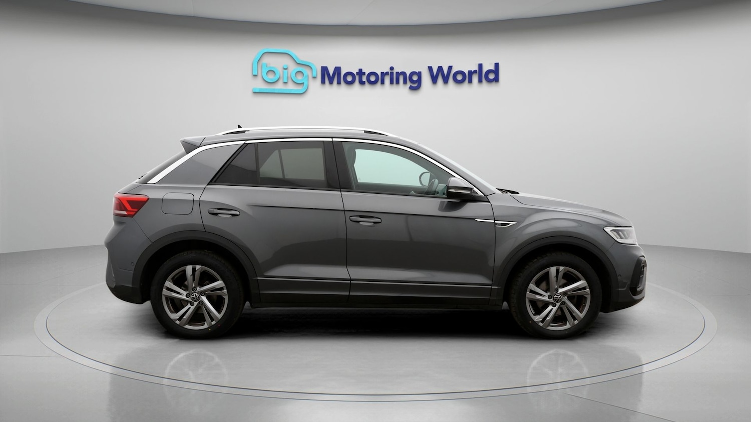Used Volkswagen T-Roc 2022 for sale - 77618500: Photo 8