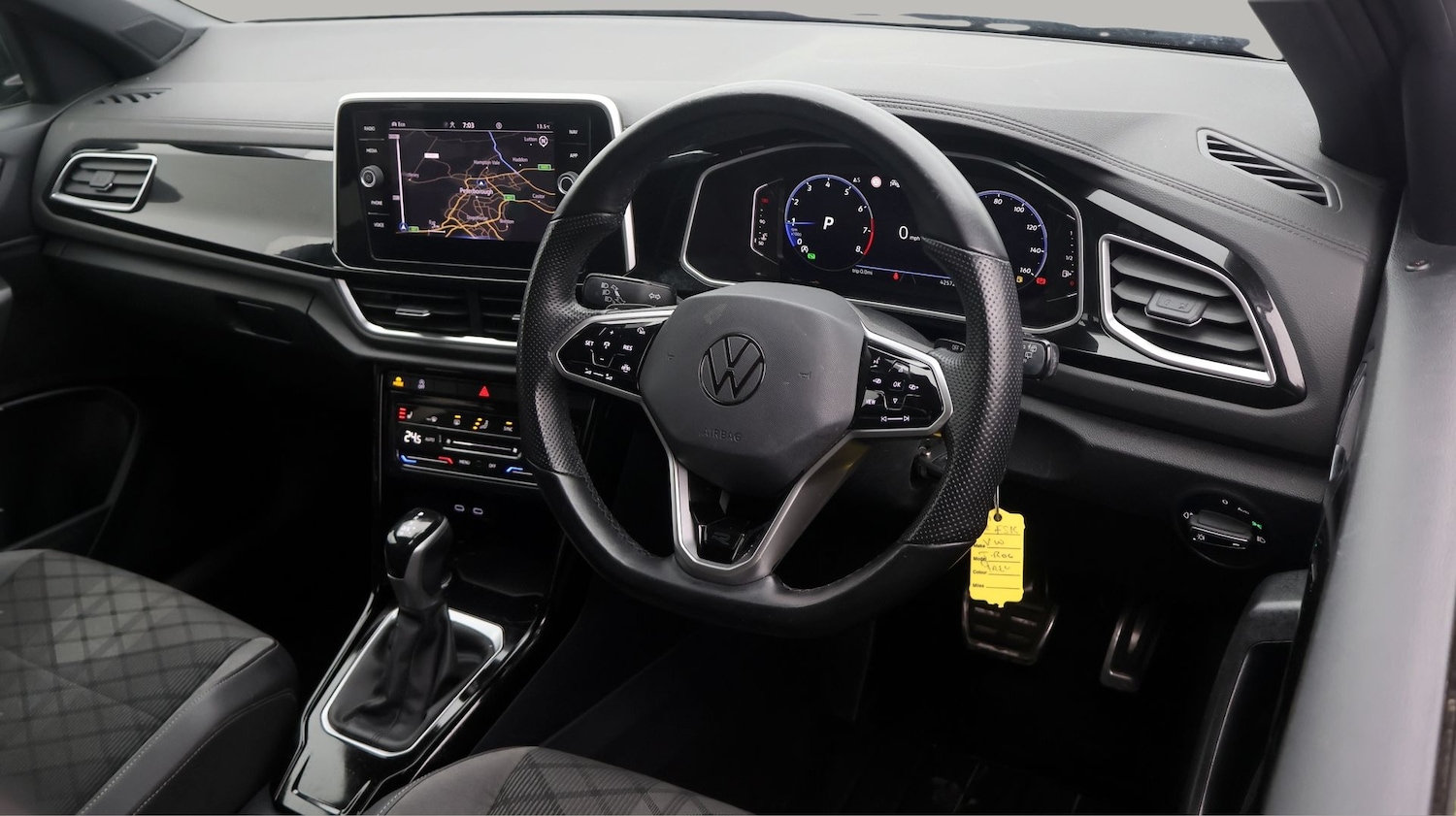 Used Volkswagen T-Roc 2022 for sale - 77618500: Photo 9