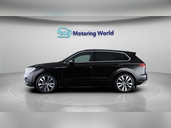 Used Volkswagen Touareg 2020 for sale - 79232358: Photo